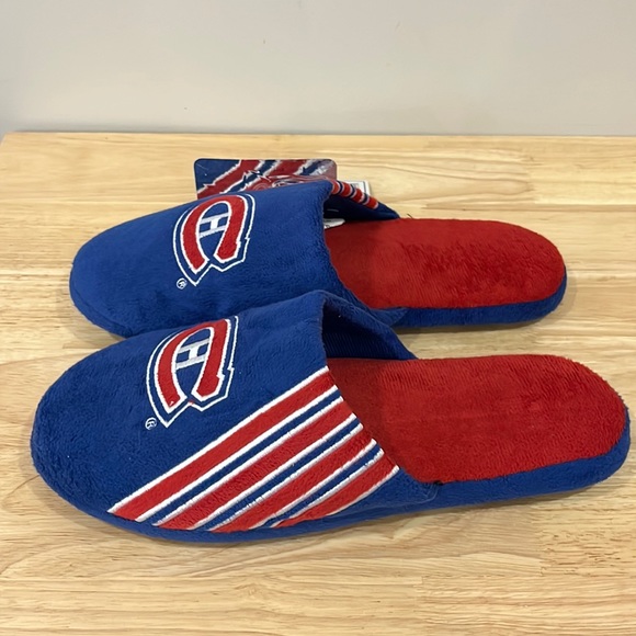 NHL | Montreal Canadiens Slippers - Picture 2 of 3